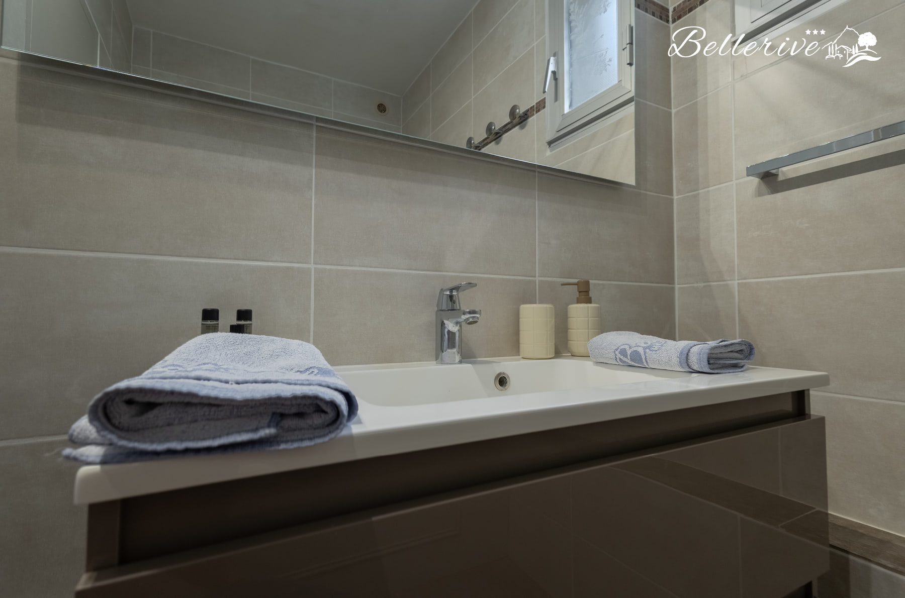 Chambre Balcon Salle de bains