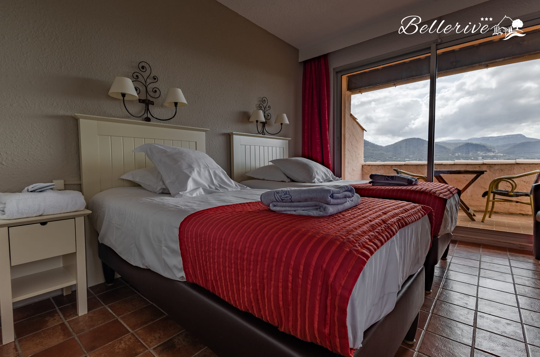 Chambre panoramique  Lit simple