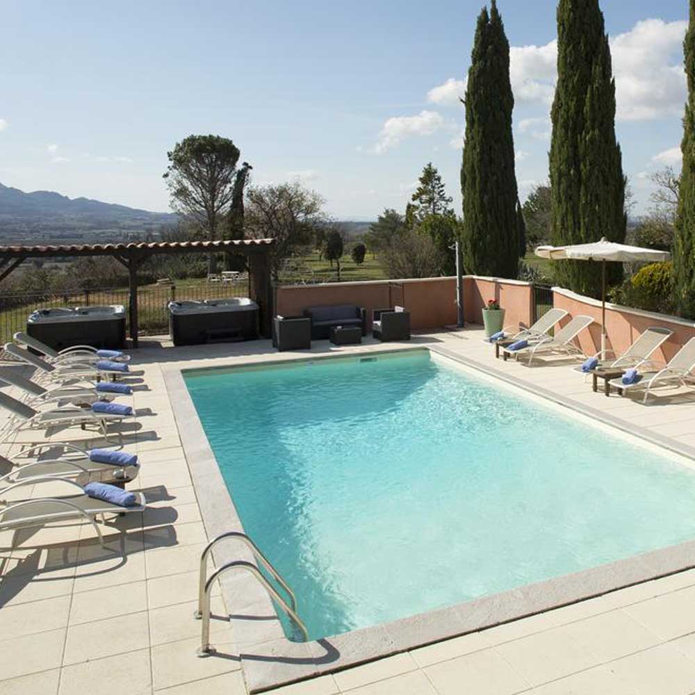 Pool Hotel Bellerive in Rasteau Haut Vaucluse